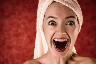 https://www.noticiasmedicas.es/wp-content/uploads/2023/03/carillas-dentales.jpg