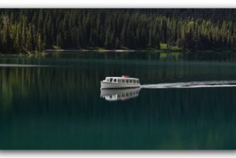 Barcos fluviales